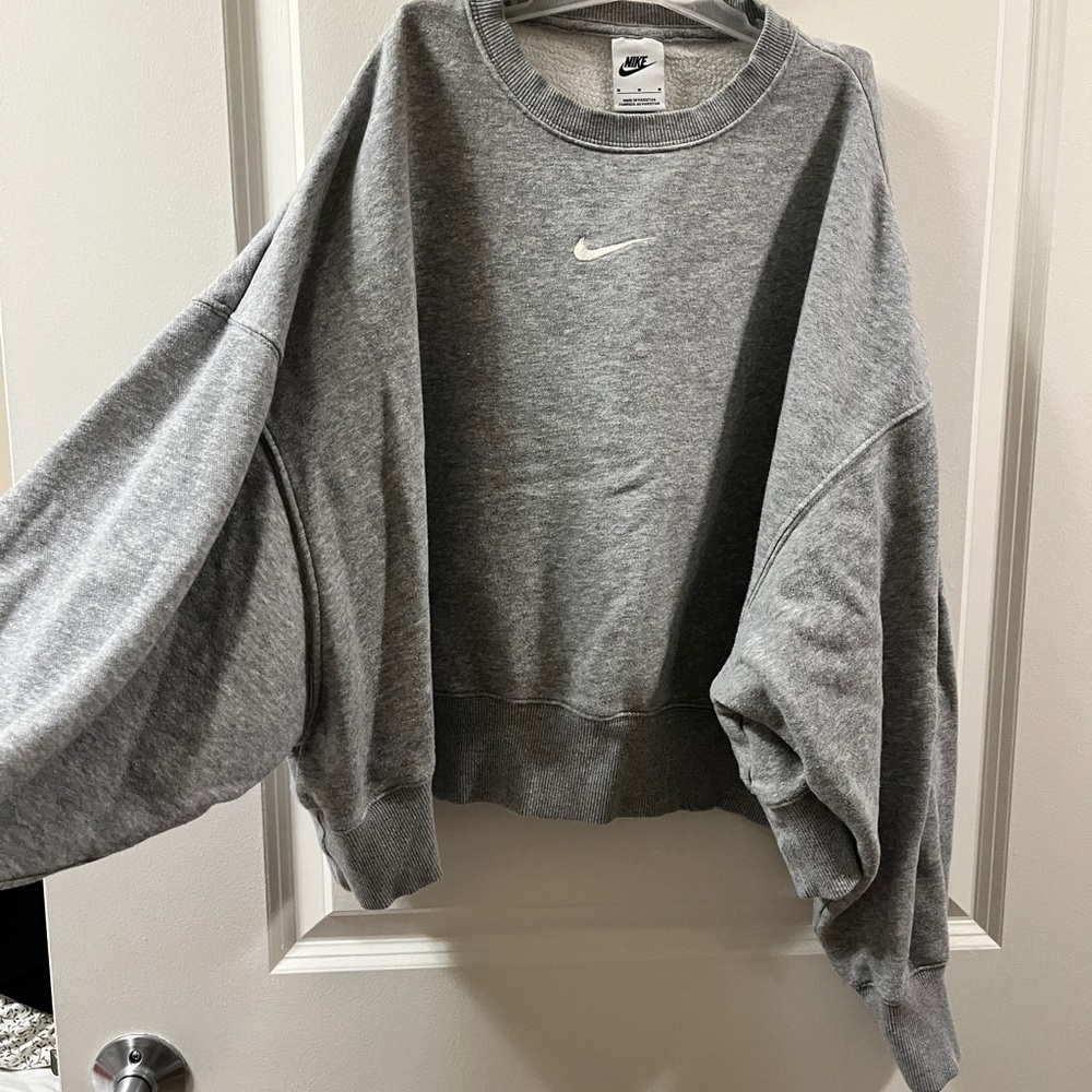 Nike Phoenix Fleece Cropped Sweatshirt